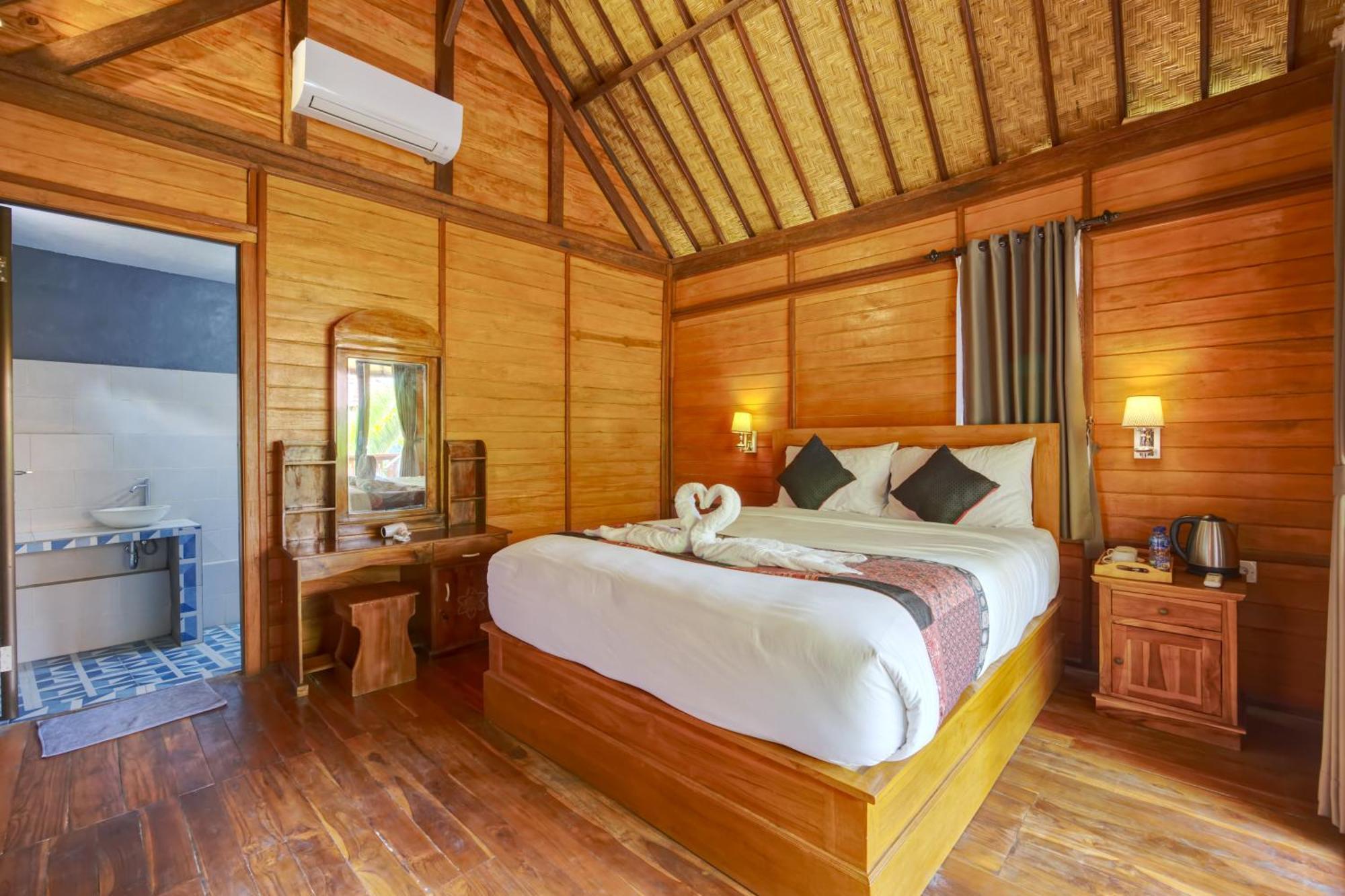 Ss Pangket Bungalow Toyapakeh Екстер'єр фото